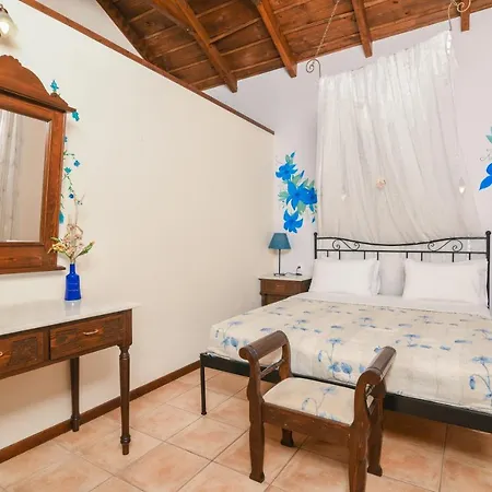 Therianos Traditional Farm stay Kallithea (Zakynthos)