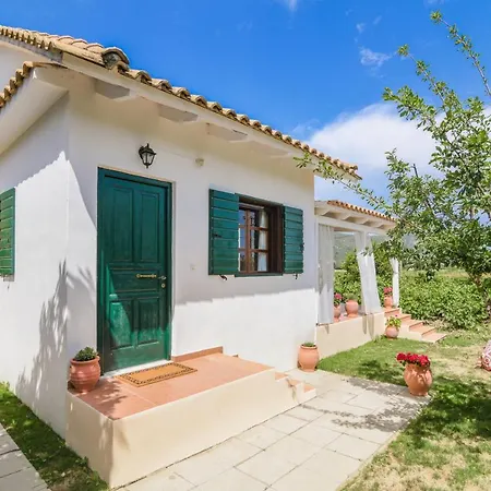 Farm stay Therianos Traditional *