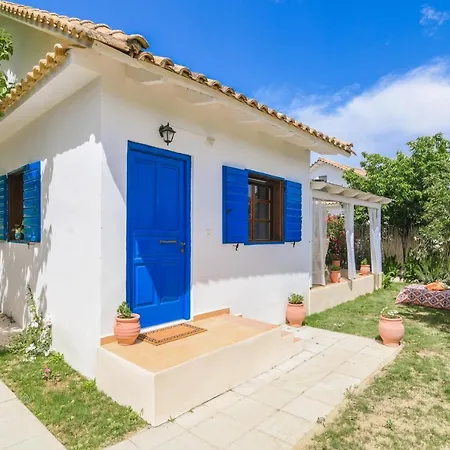 Therianos Traditional Farm stay *